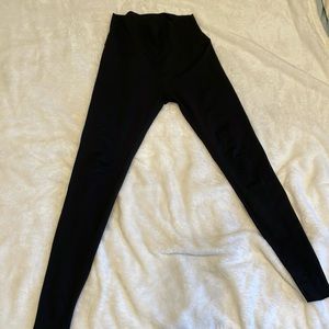 Black leggings in great condition